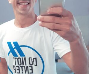 Tomas